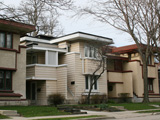 Фрэнк Ллойд Райт (Frank Lloyd Wright): Arthur L. Richards Duplex Apartments, Milwaukee, Wisconsin («Американские дома» по заказу «Richards Company» (ARCS), Милуоки, Висконсин), 1915—1916 