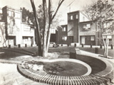 Canterbury Garden, New Haven, Connecticut, USA. Architect: Louis Sauer & Associates. Нью-Хейвен (шт. Коннектикут). Архитектор: Луис Сауэр с сотрудниками