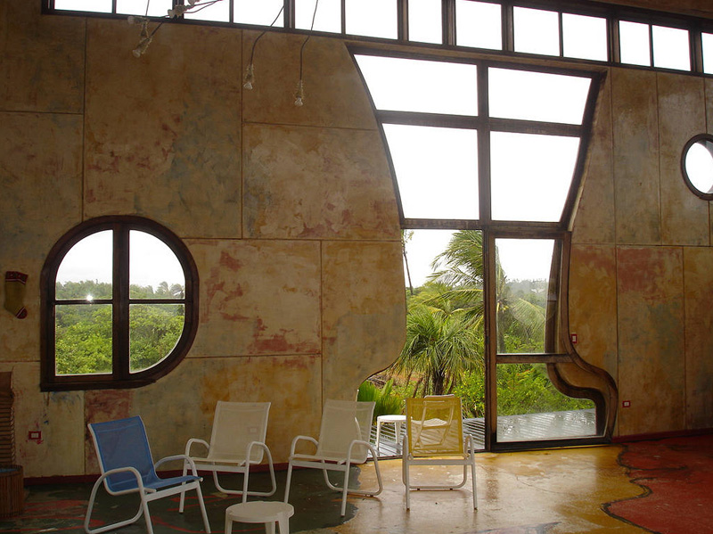 Casa do Artista. Вилла Гаэтано Пеше (Gaetano Pesce) в Бразилии