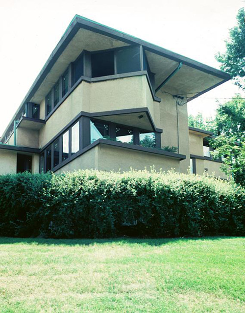 Фрэнк Ллойд Райт (Frank Lloyd Wright): Eugene A. Gilmore House (Airplane House), Madison, Wisconsin (Дом Юджина А. Гилмора, Мэдисон, Висконсин), 1908 